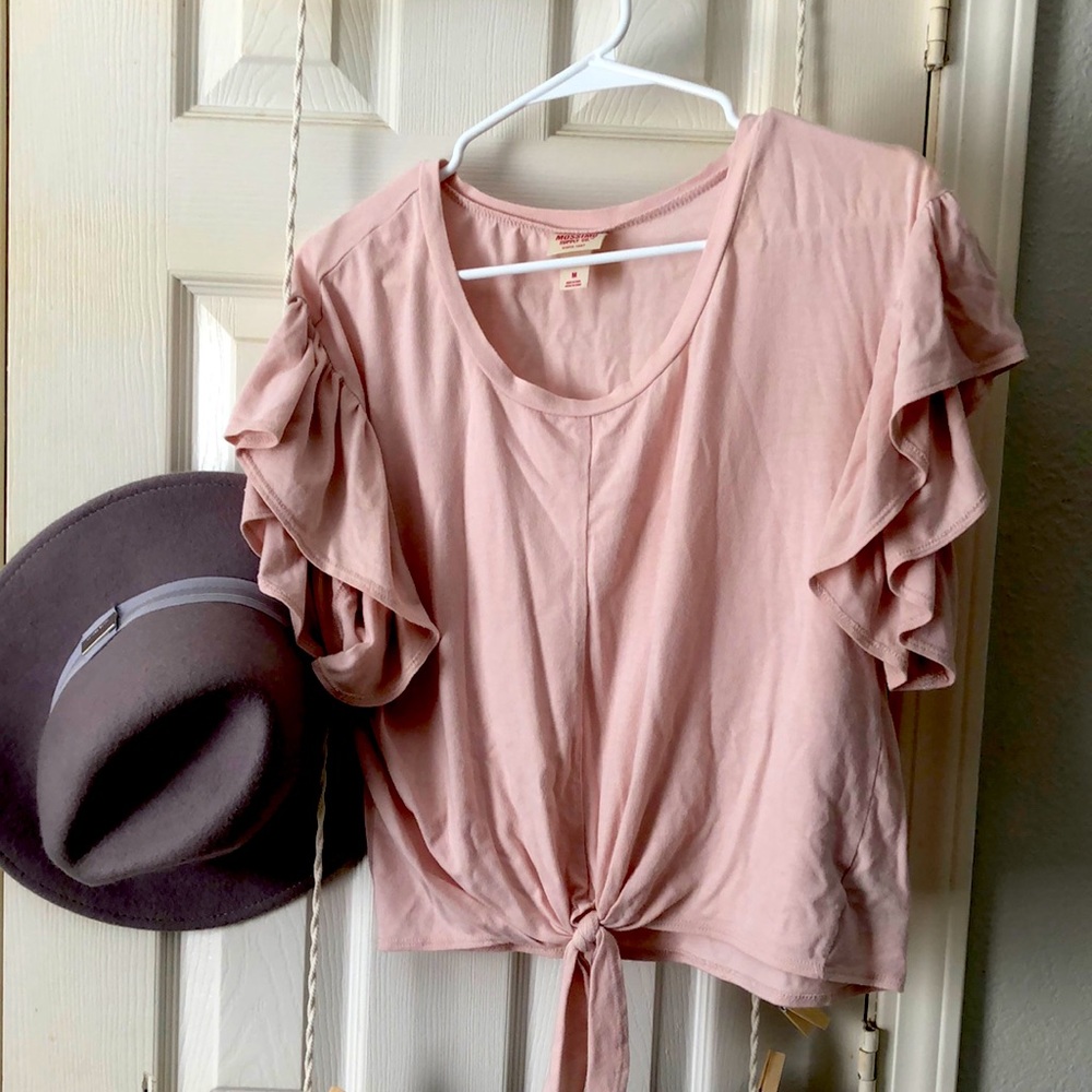 Fun casual tee!